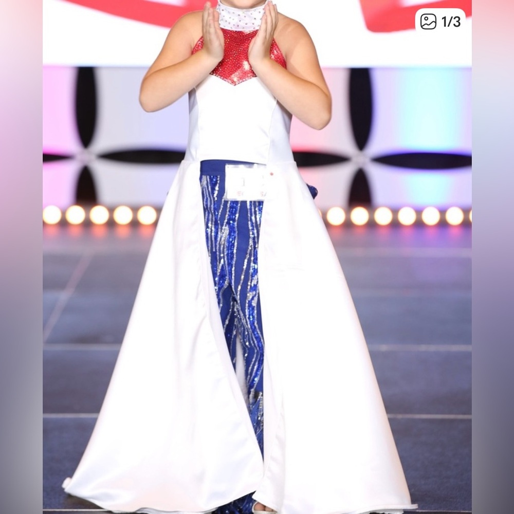 Patriotic Pageant OOC